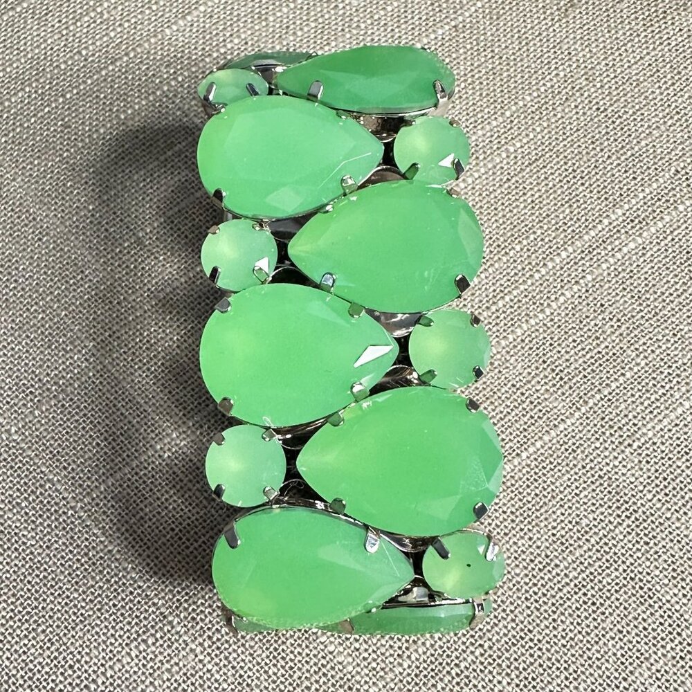 Park Lane South Beach Mint Green Stretch Bracelet Retired Hostess Exclusive - Picture 2 of 6